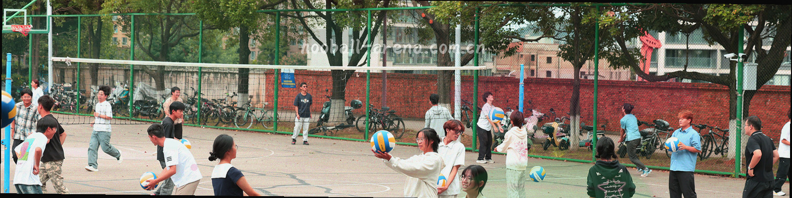 深色底上细密的网格线与数据点阵纹理，冷灰色调，无文字与人物